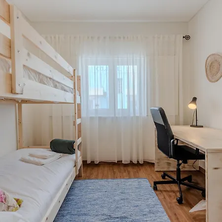 Penafirme - בית נופש