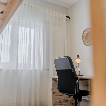 Penafirme - בית נופש *