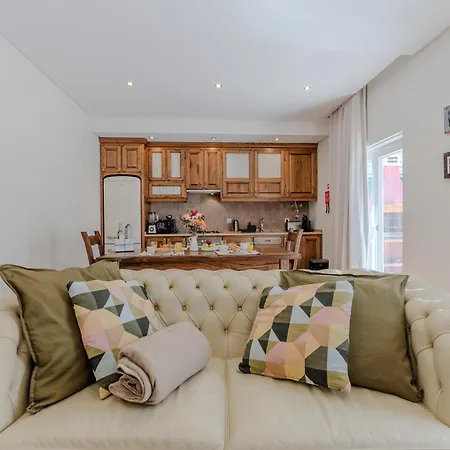 Penafirme - * סנטה קרוז