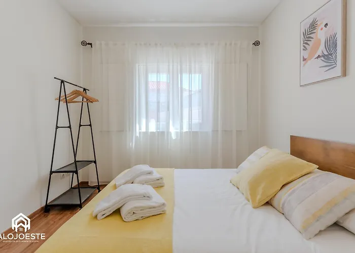 Penafirme - * Santa Cruz (Oeste)